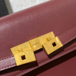 Saint Laurent Manhattan Shoulder Bag In Smooth Leather 579271